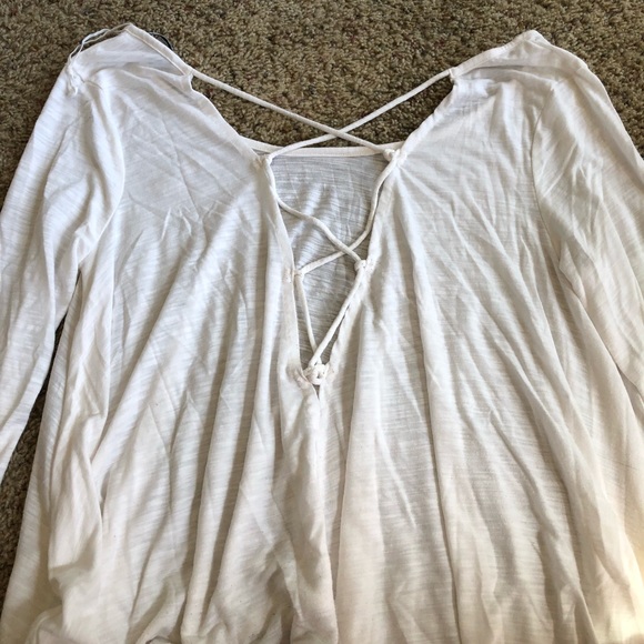 Tops - Picture 8 of 8